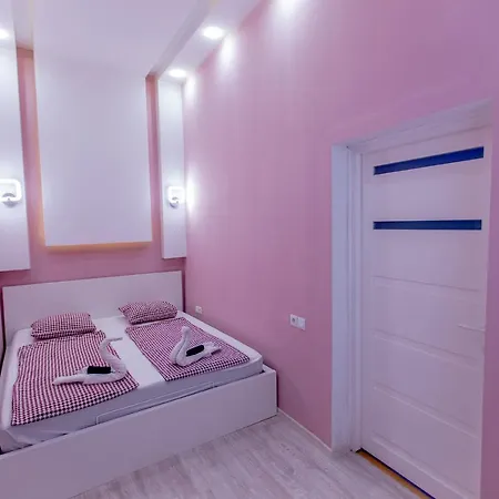 Deluxe Sapphire Residency - 4 Bedrooms *