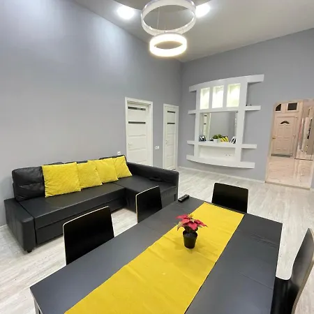Apartment Deluxe Sapphire Residency - 4 Bedrooms