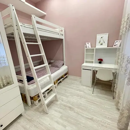 Apartment Deluxe Sapphire Residency - 4 Bedrooms