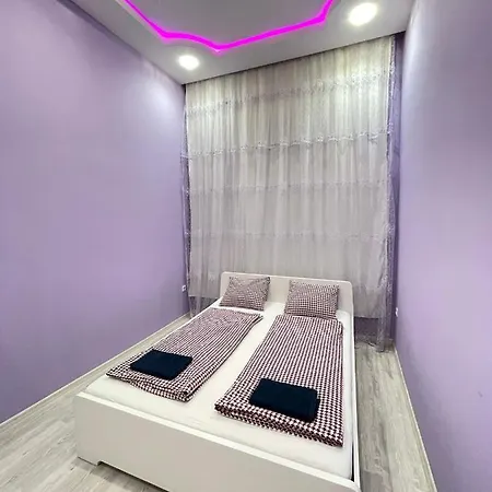 Deluxe Sapphire Residency - 4 Bedrooms Budapest